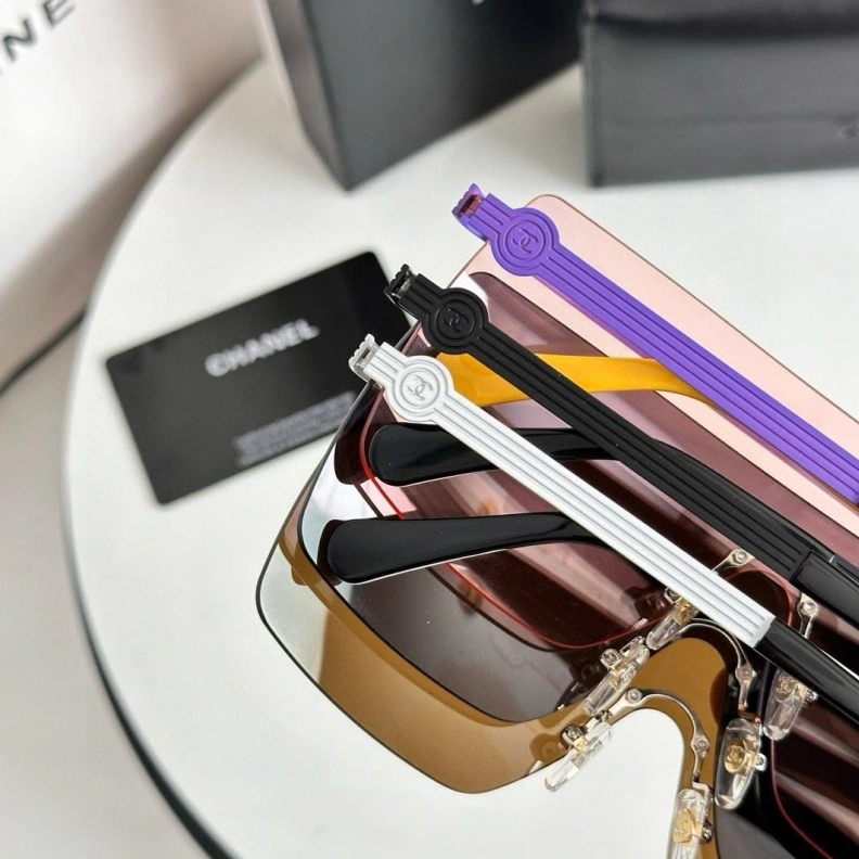 Vibrant Chxnxl Sunglasses 251025