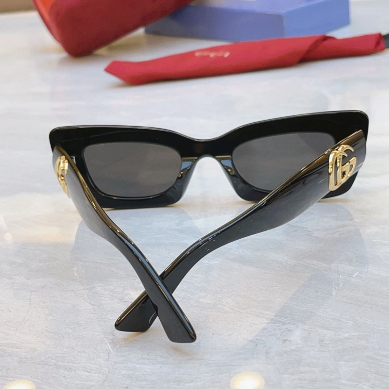 Gxccx Sunglasses Resilient 252268