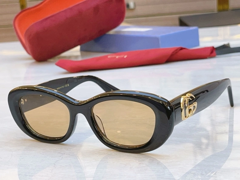Gxccx Sunglasses Vibrant 252278