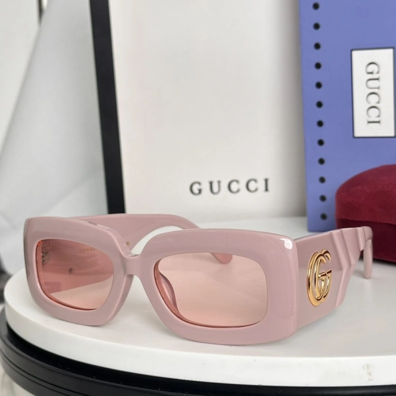 Gxccx Sunglasses Vibrant 252267