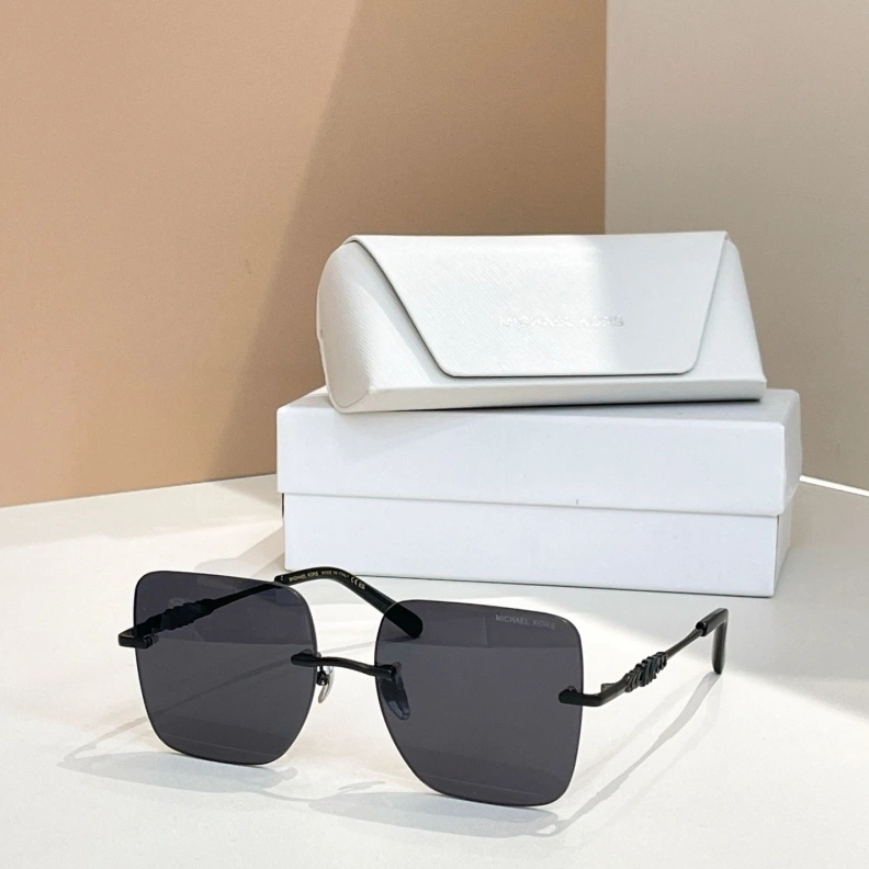 Othxr Sunglasses Versatile 254432