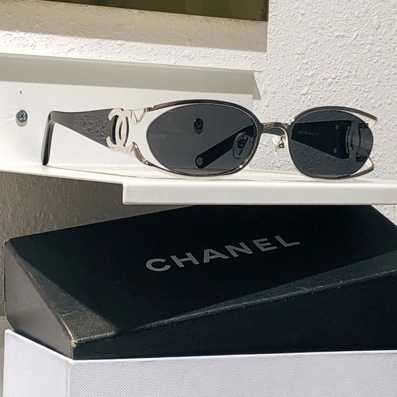 Comfortable Chxnxl Sunglasses 251016