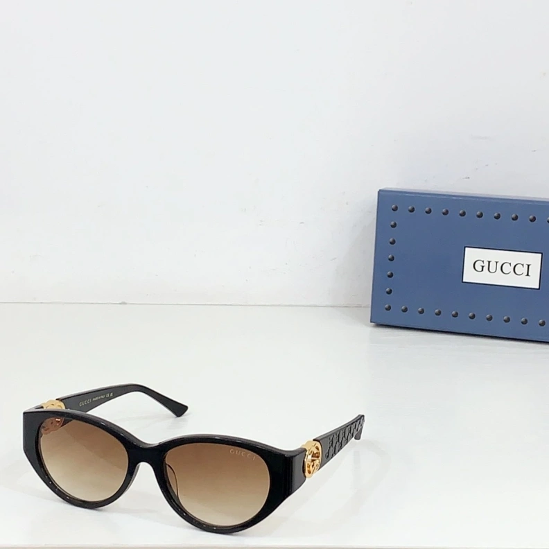 Gxccx Sunglasses Trendy 252249