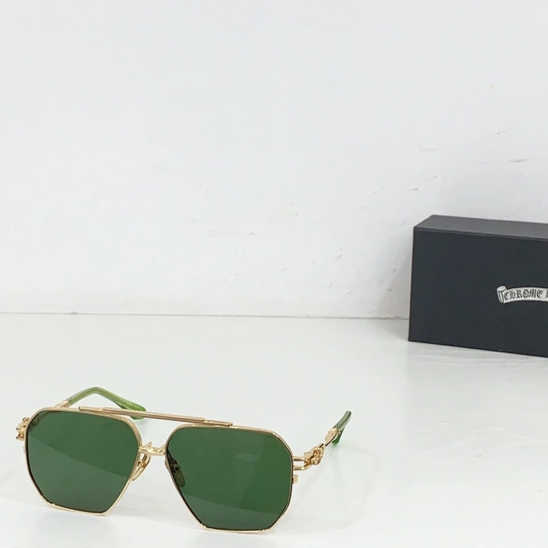 Chrxmx Hxxrts Sunglasses ModernLook 251297
