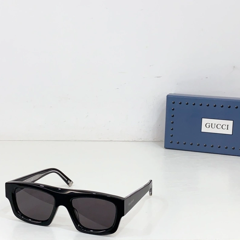 Bright Gxccx Sunglasses 252256