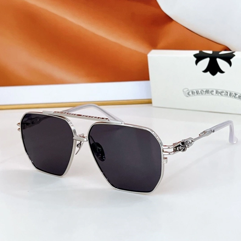 Efficient Chrxmx Hxxrts Sunglasses 251293