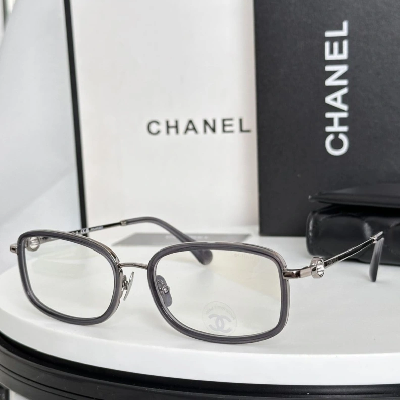 Vibrant Chxnxl Sunglasses 250997
