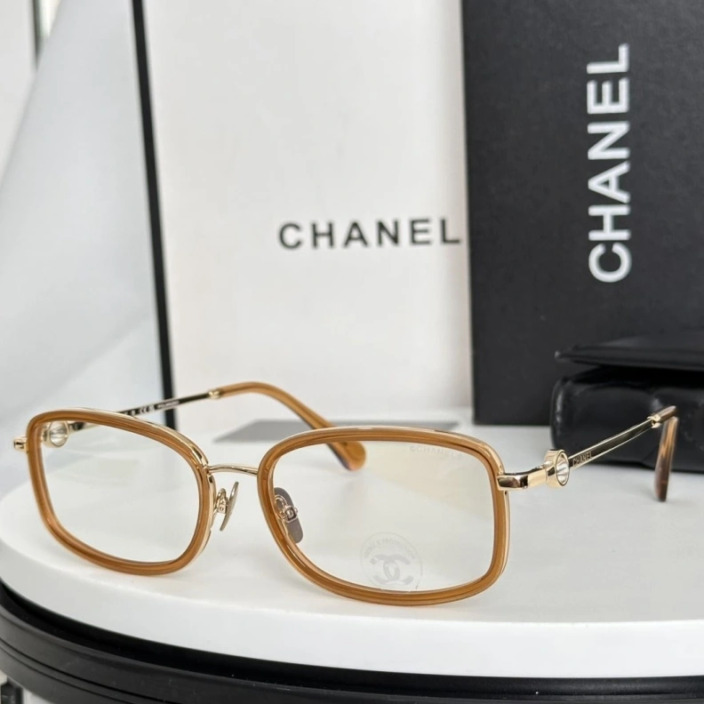 Vibrant Chxnxl Sunglasses 250997