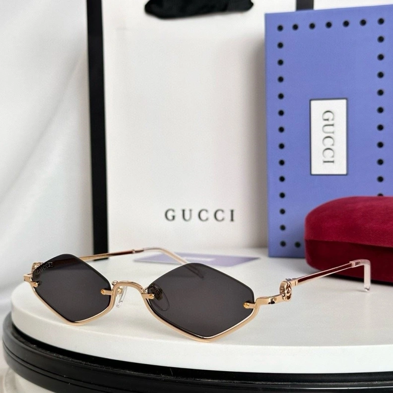 Gxccx Sunglasses WellDesigned 252248