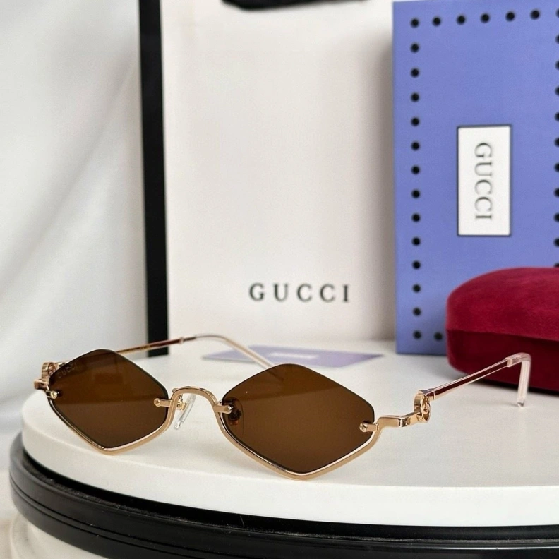 Gxccx Sunglasses WellDesigned 252248