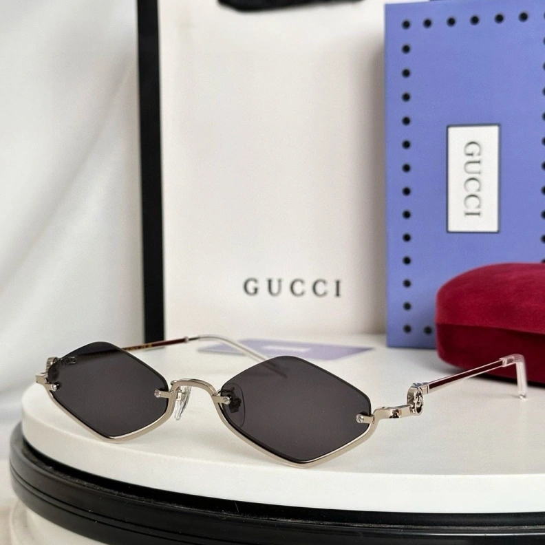 Gxccx Sunglasses WellDesigned 252248