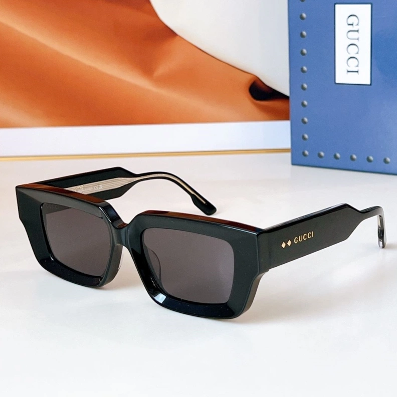 Gxccx Sunglasses Bold 252251