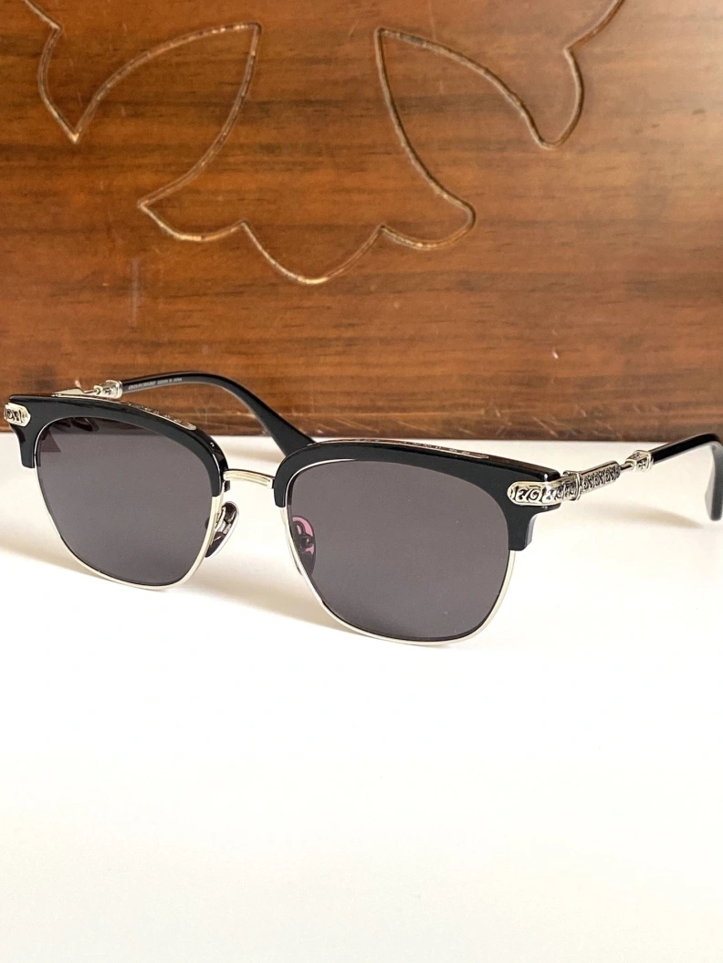 Chrxmx Hxxrts Sunglasses Compact 251266