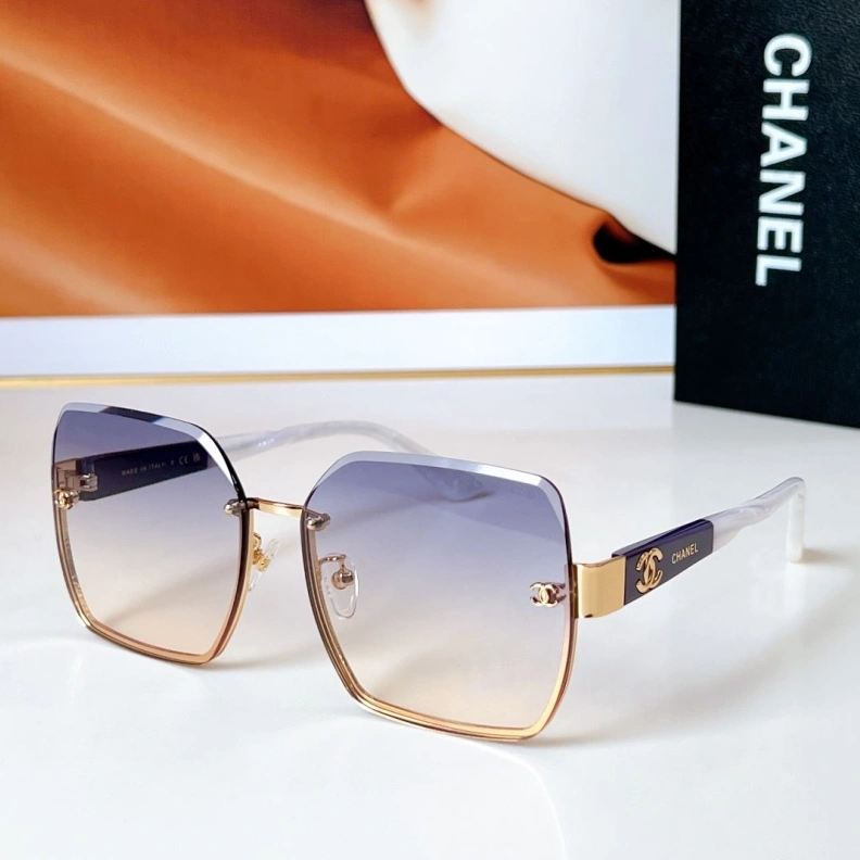 WellDesigned Chxnxl Sunglasses 250978