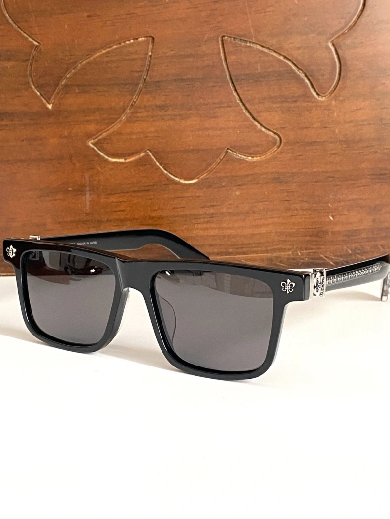 SmartChoice Chrxmx Hxxrts Sunglasses 251251