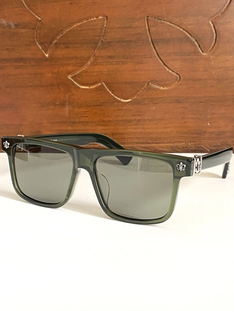 SmartChoice Chrxmx Hxxrts Sunglasses 251251