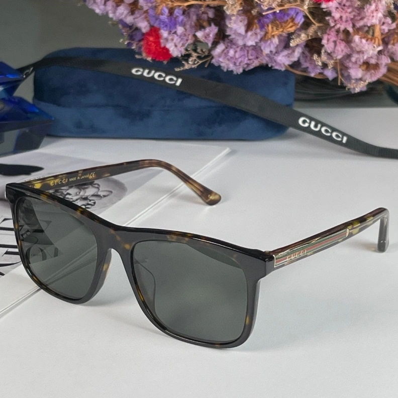 Comfortable Gxccx Sunglasses 252229