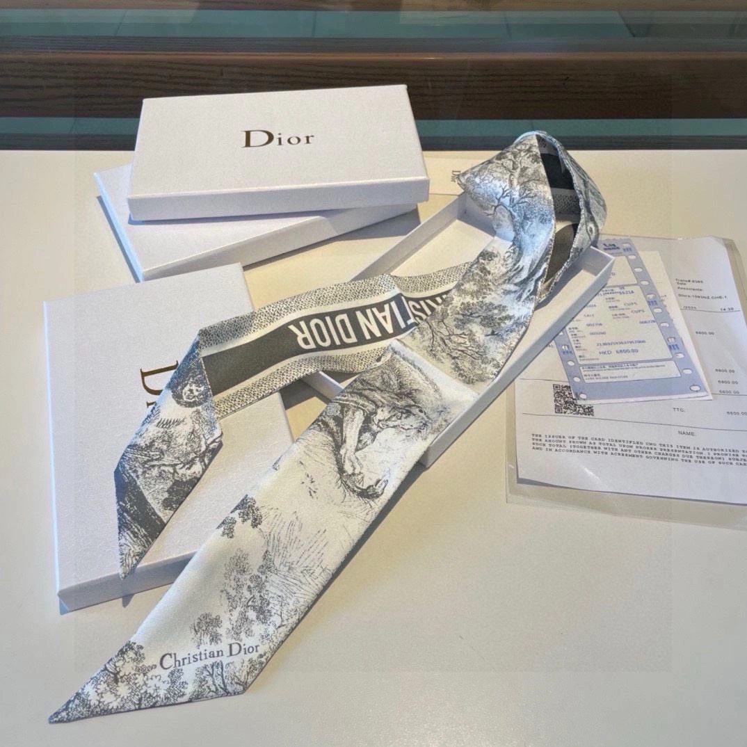 Bright CHRISTIAN DXXR 279311