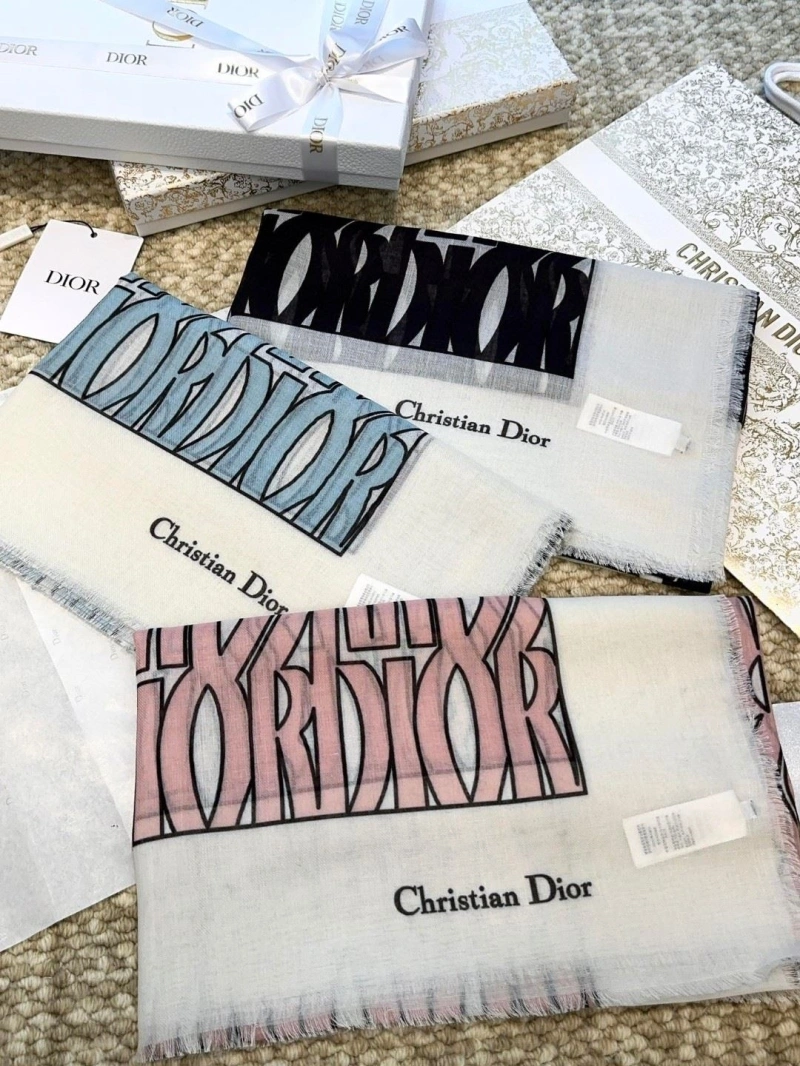 Fashionable CHRISTIAN DXXR 274353