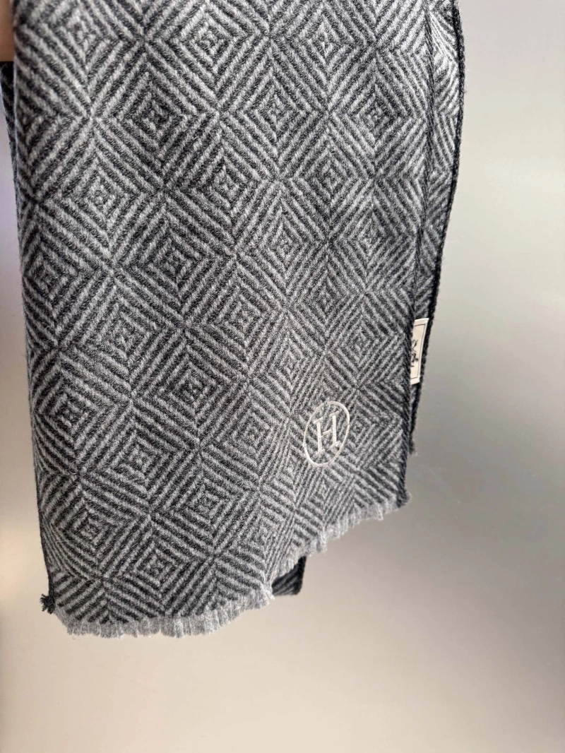Elegant CHXNXL 274726
