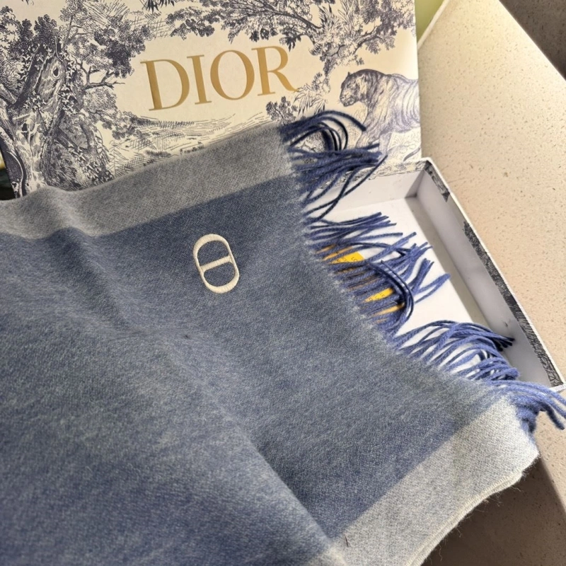 CHRISTIAN DXXR Cozy 274309