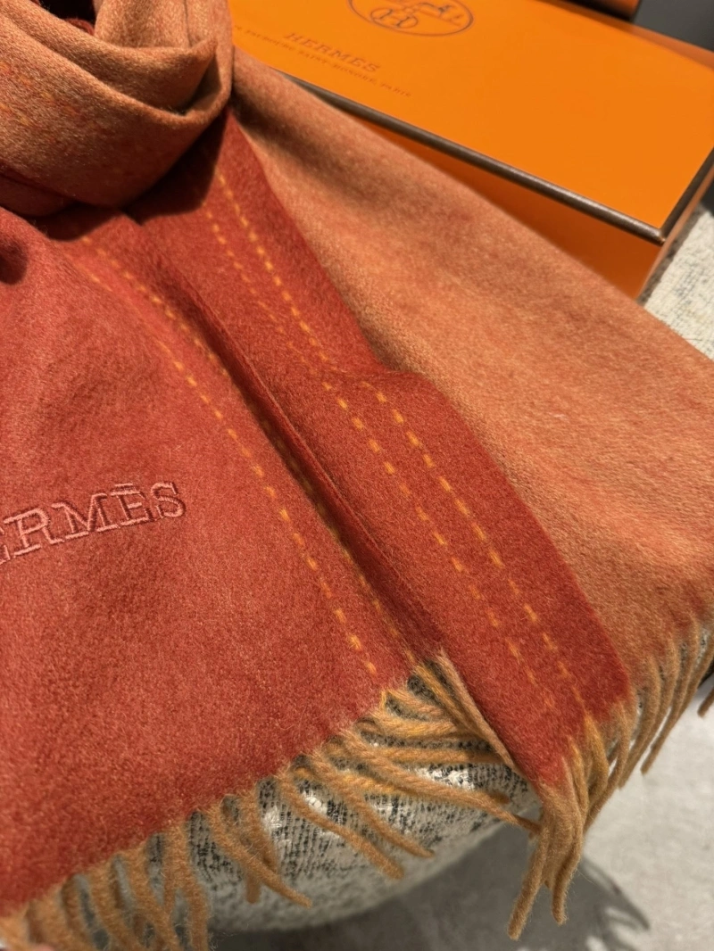 Comfortable HXRMXS 273880