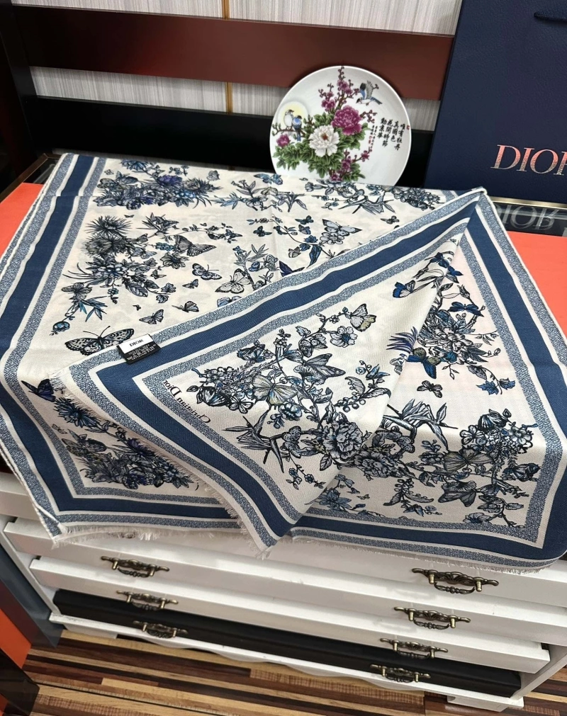 Trendy CHRISTIAN DXXR 274300