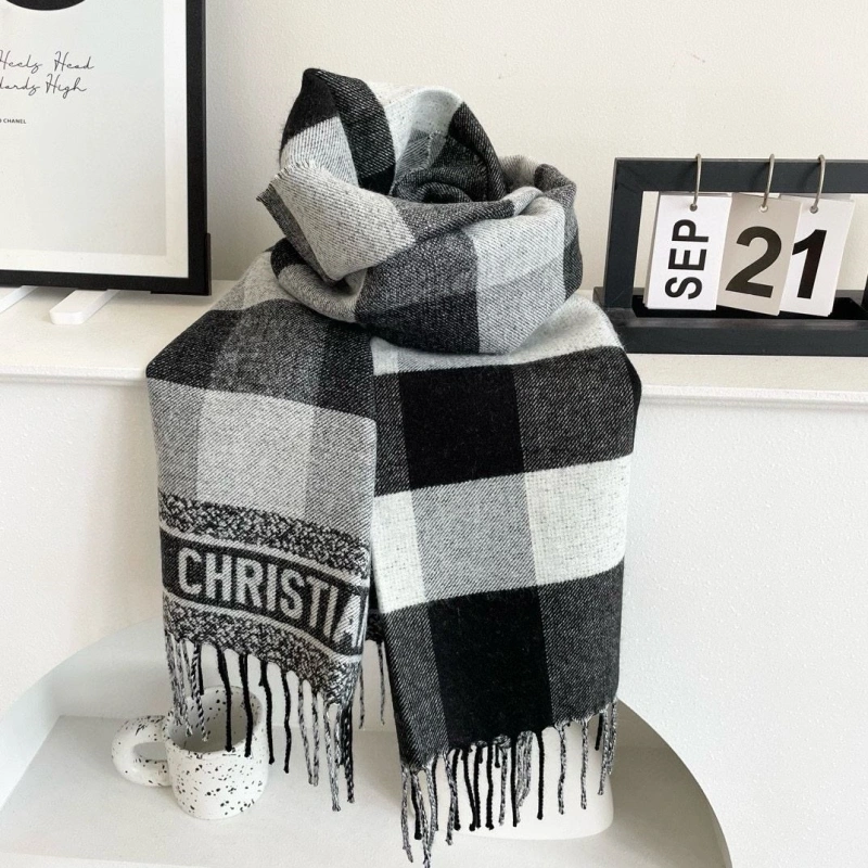 Minimalist CHRISTIAN DXXR 274303