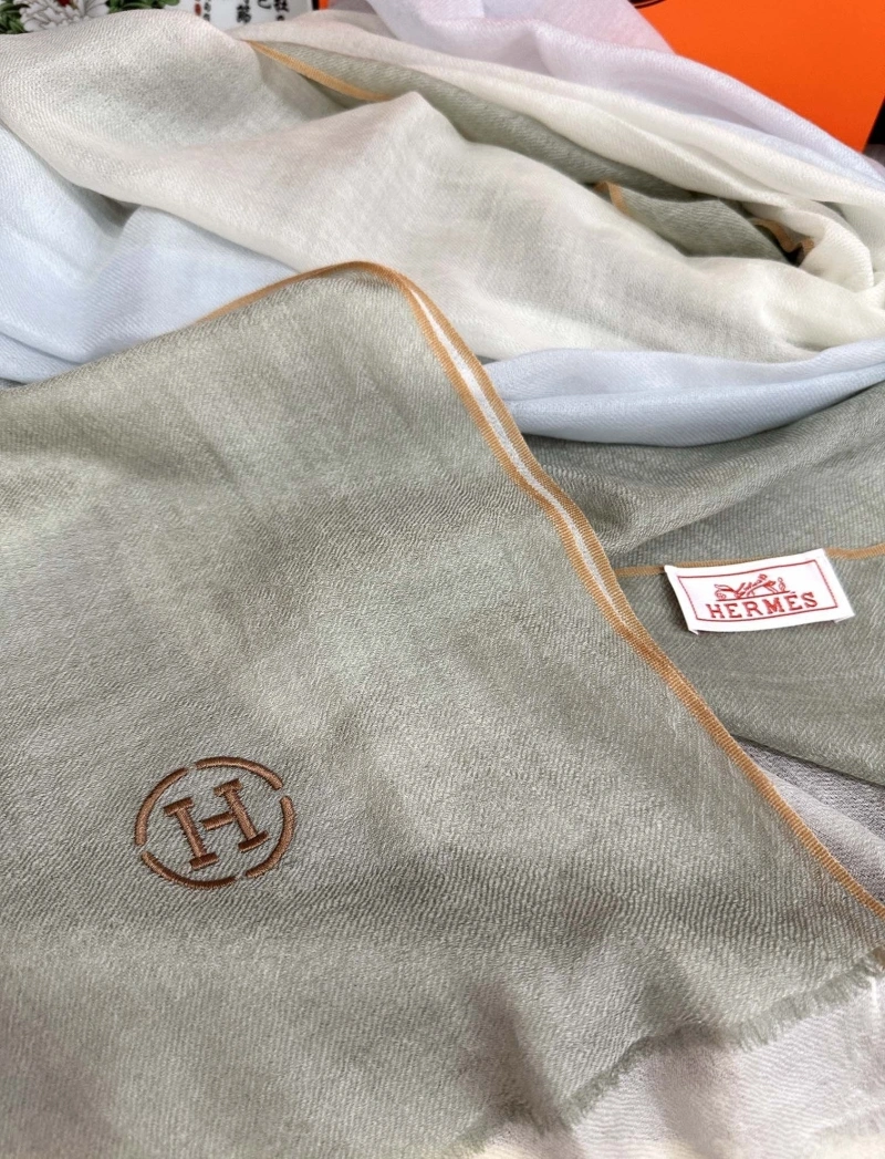 Trendy HXRMXS 273860