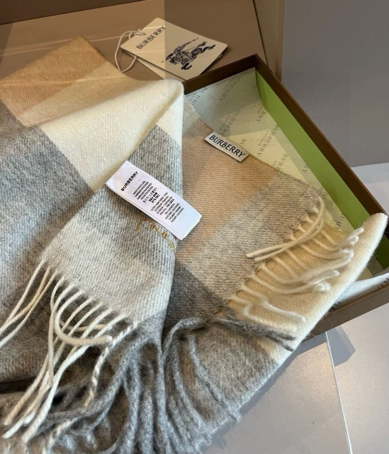 Unique BXRBXRRY 275038