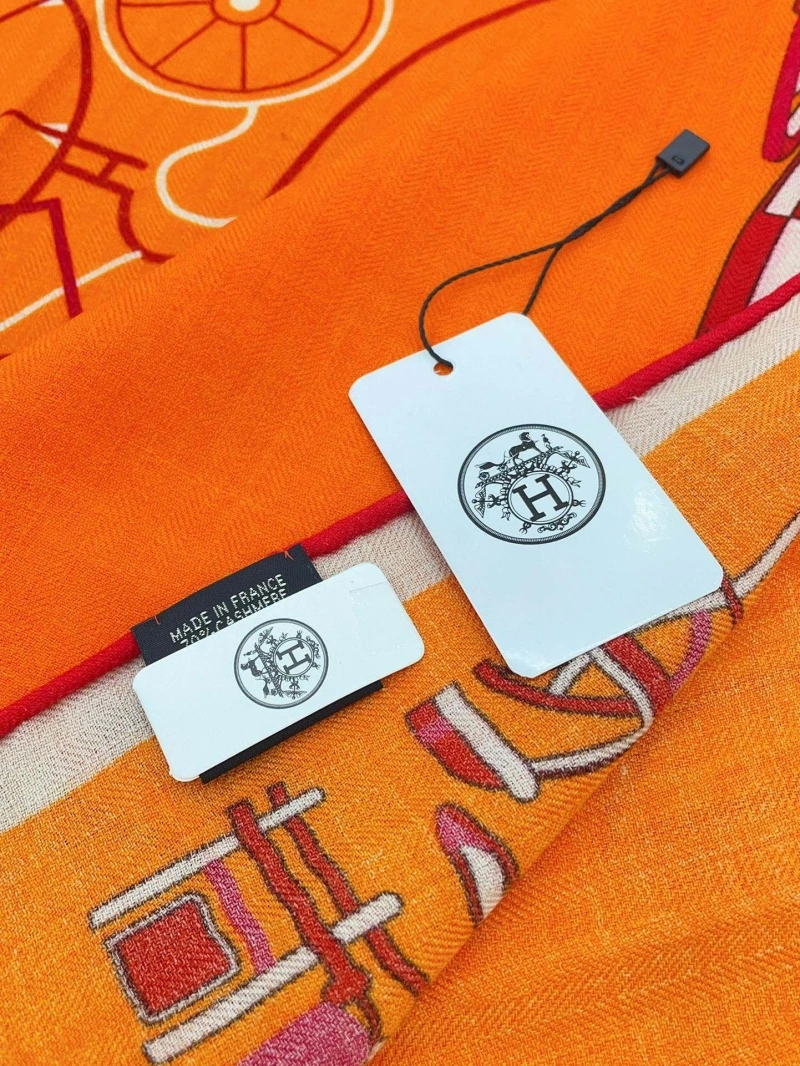 Trendy HXRMXS 273815