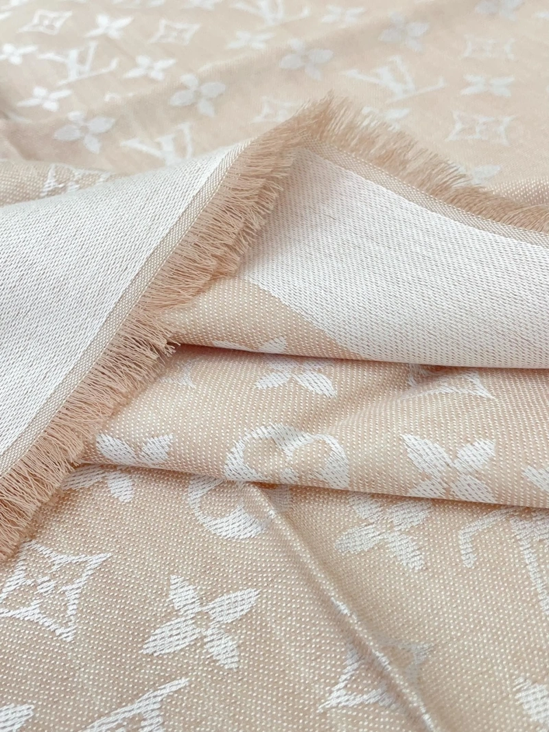 Comfortable LX 273271