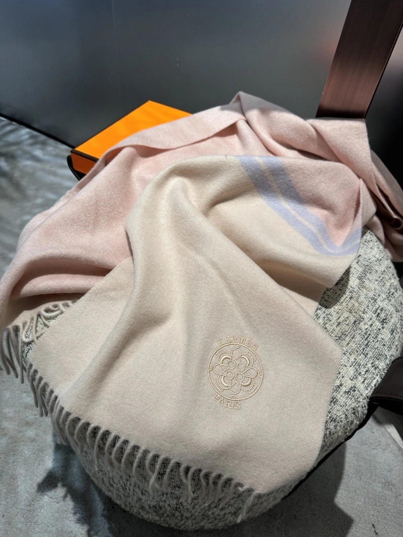 HXRMXS Bright 273718