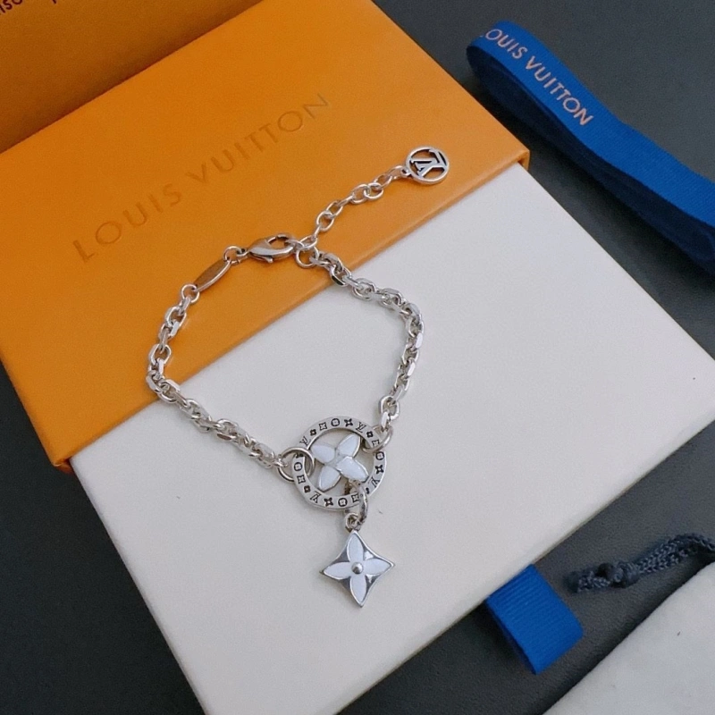 LX Necklaces Efficient 310157