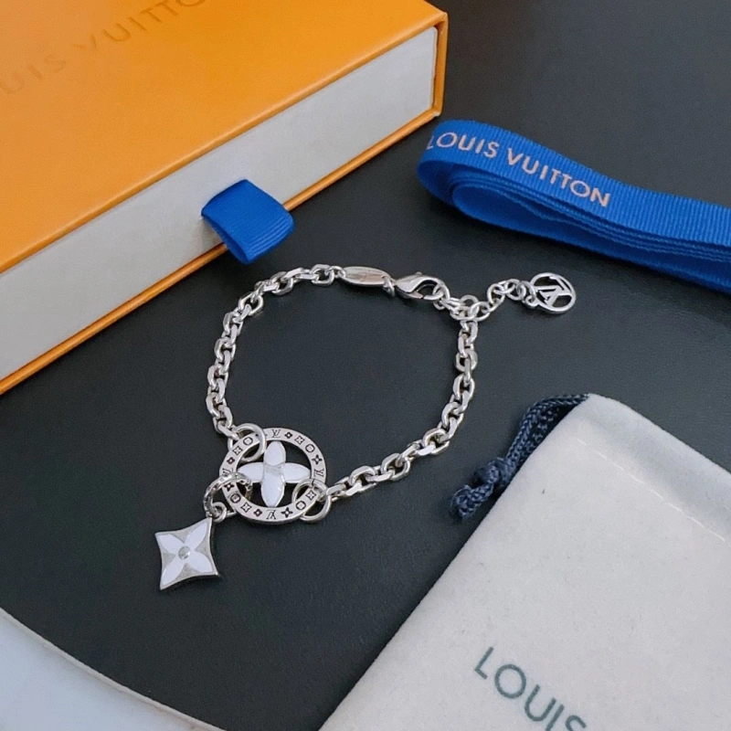 LX Necklaces Efficient 310157