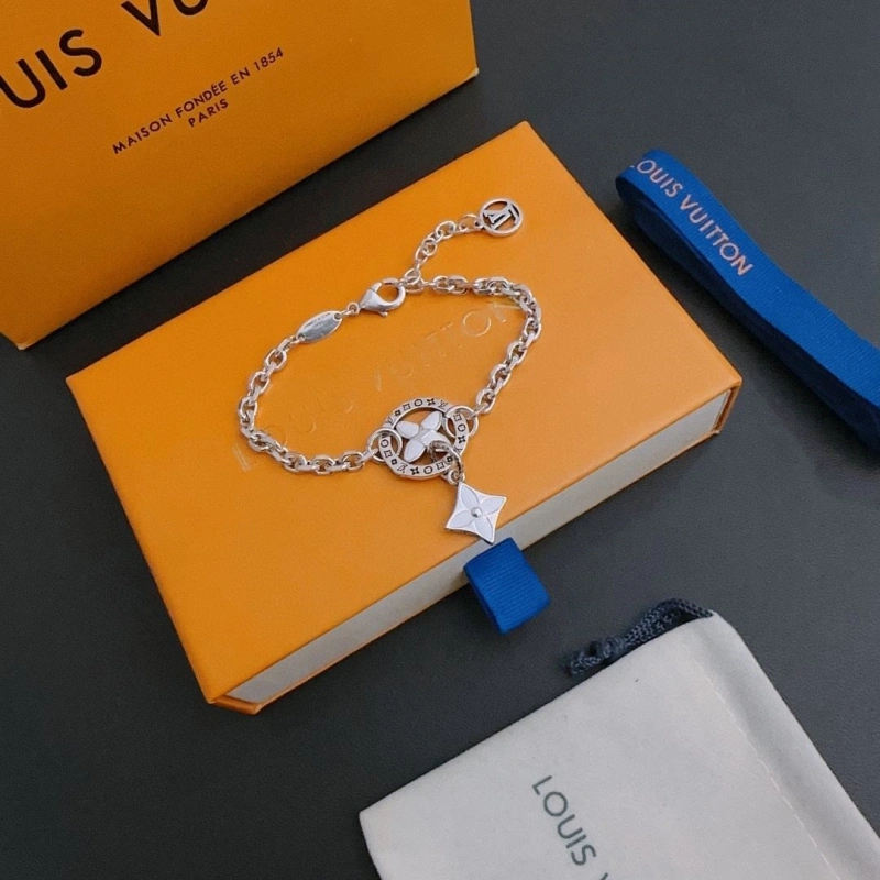 LX Necklaces Efficient 310157
