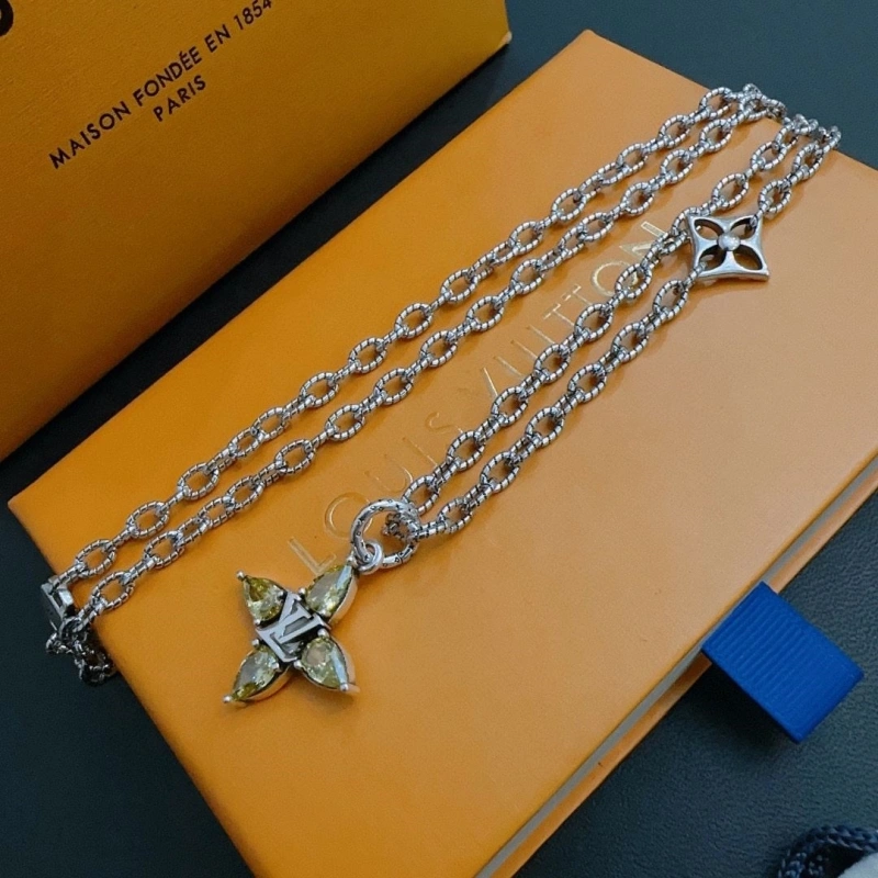 LX Necklaces ModernLook 310150