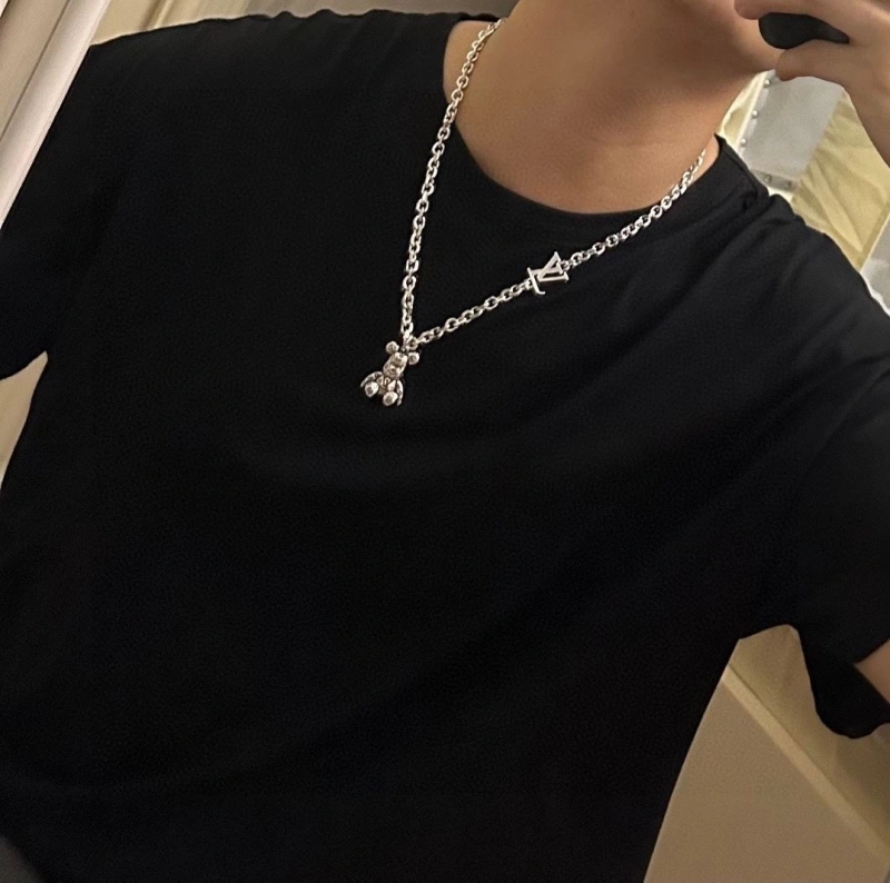 Trendsetting LX Necklaces 310302
