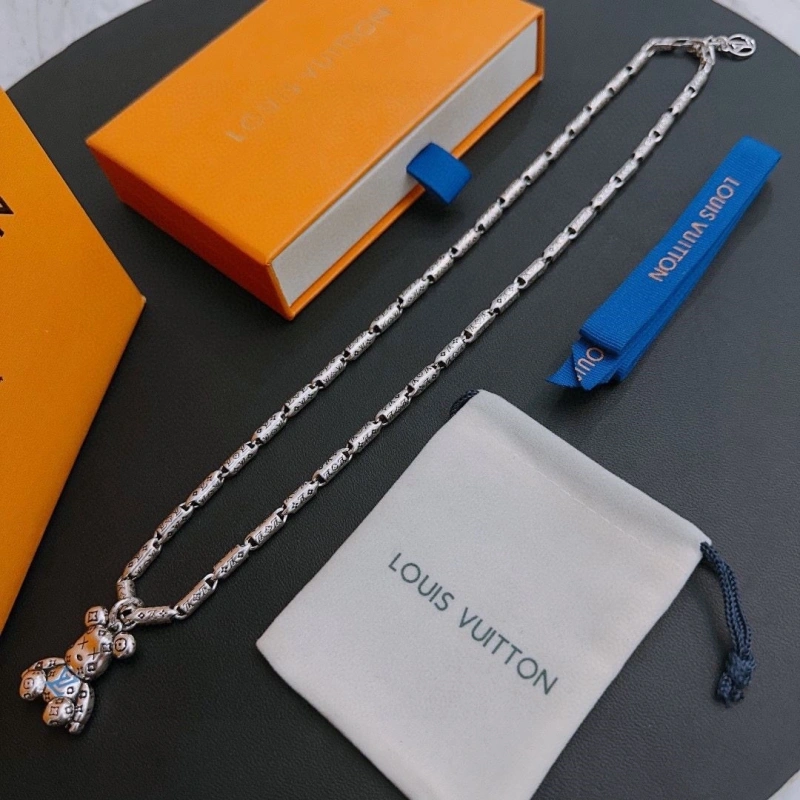 LX Necklaces Functional 310159