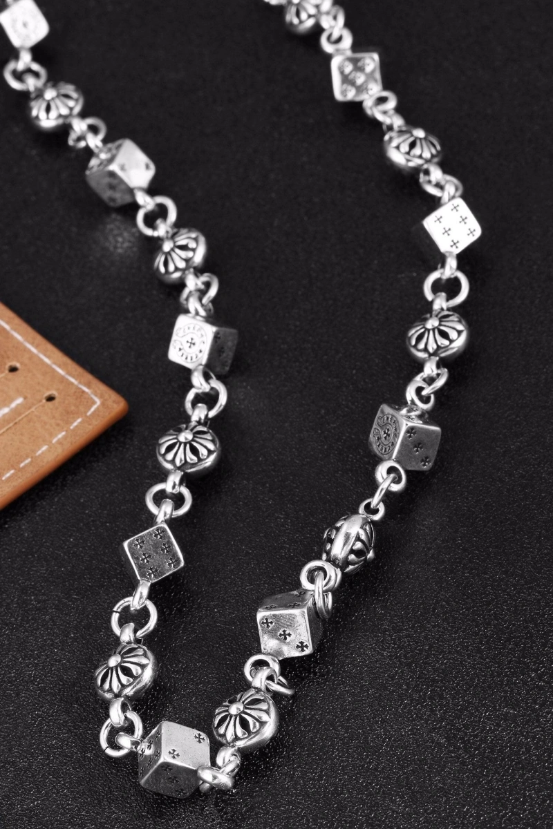 EasyMatch Chrxmx Hxxrts Necklaces 298981