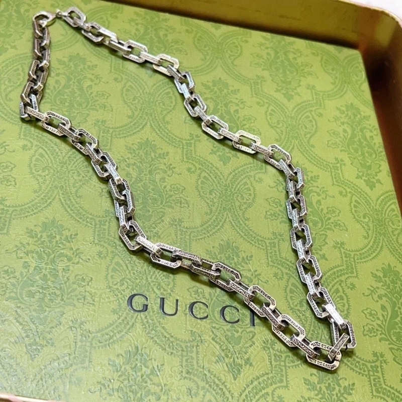 Bright Gxccx Necklaces 304075