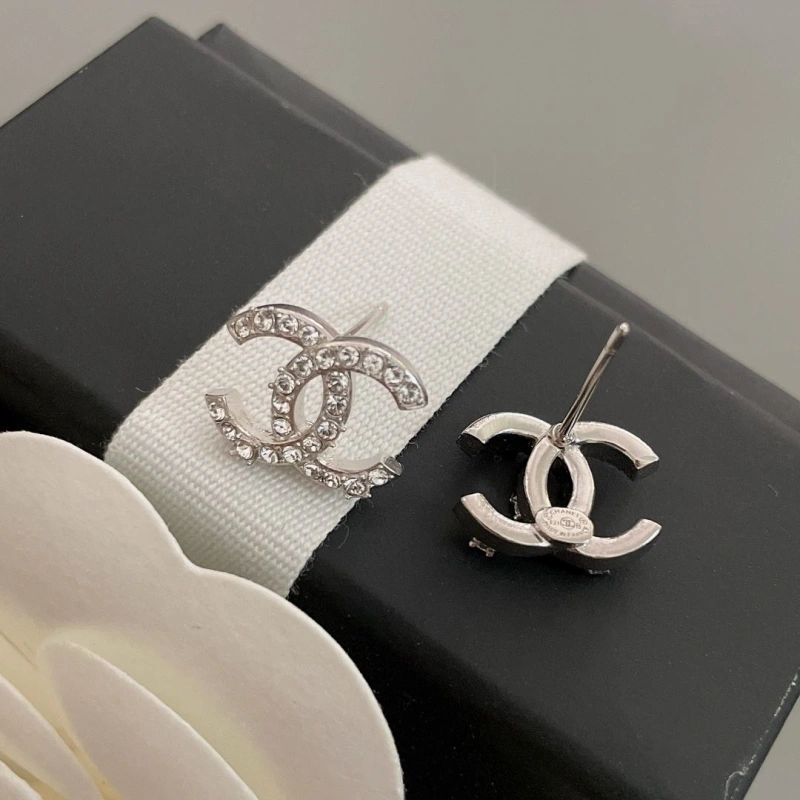HighQuality Chxnxl Earrings 290499