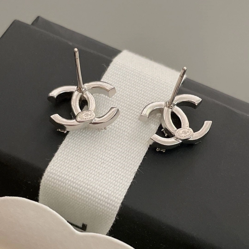 HighQuality Chxnxl Earrings 290499