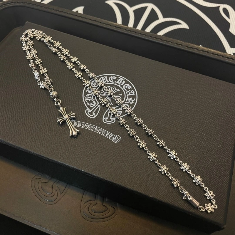 Chrxmx Hxxrts Necklaces Trendy 298996
