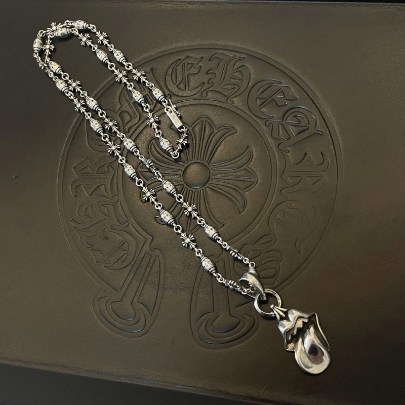 EasyMatch Chrxmx Hxxrts Necklaces 298968