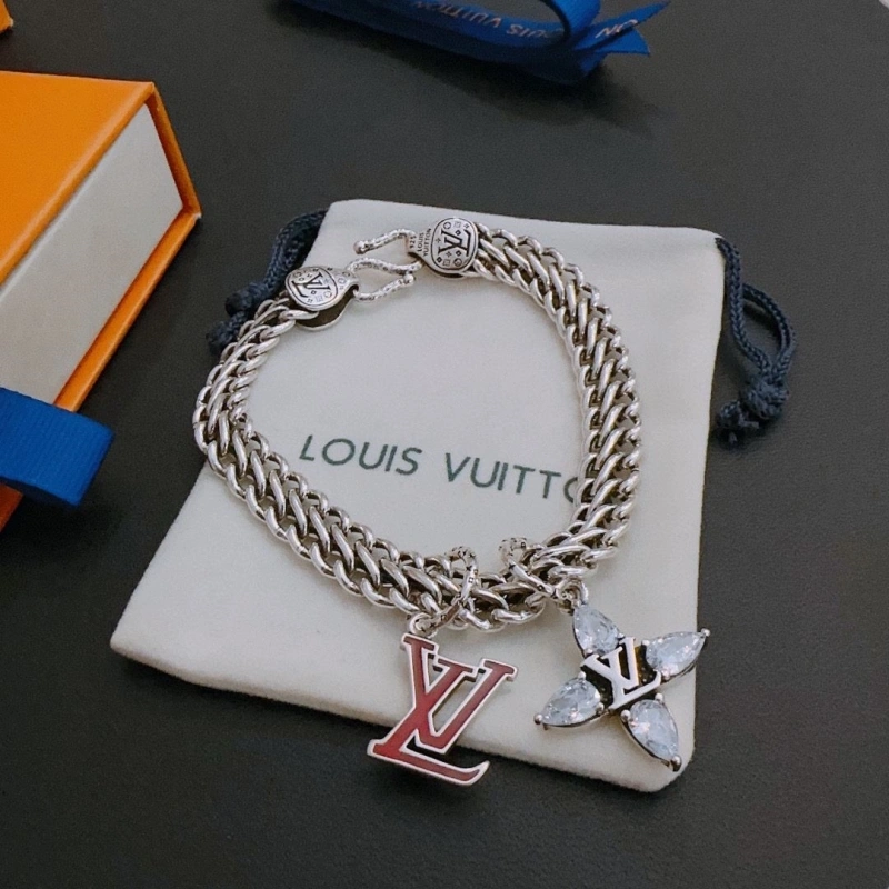 Breathable LX Necklaces 310143