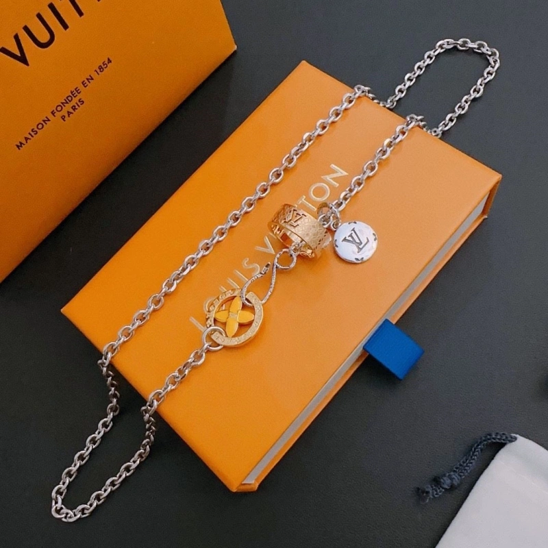 Comfortable LX Necklaces 310152