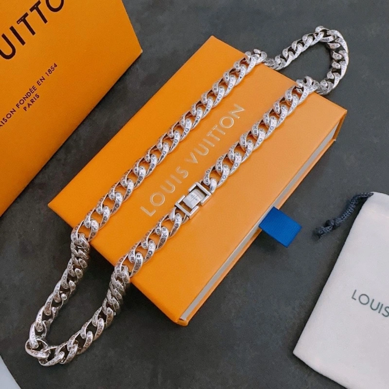 Sophisticated LX Necklaces 310126