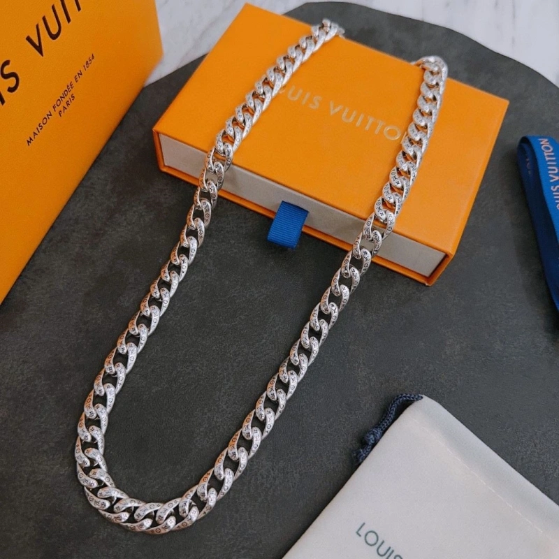 Sophisticated LX Necklaces 310126