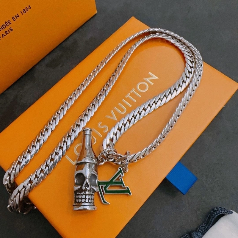 Trendsetting LX Necklaces 310131